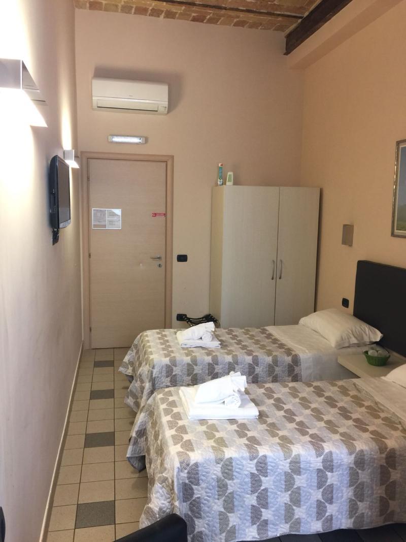 Rooms For You Roma Eksteriør bilde