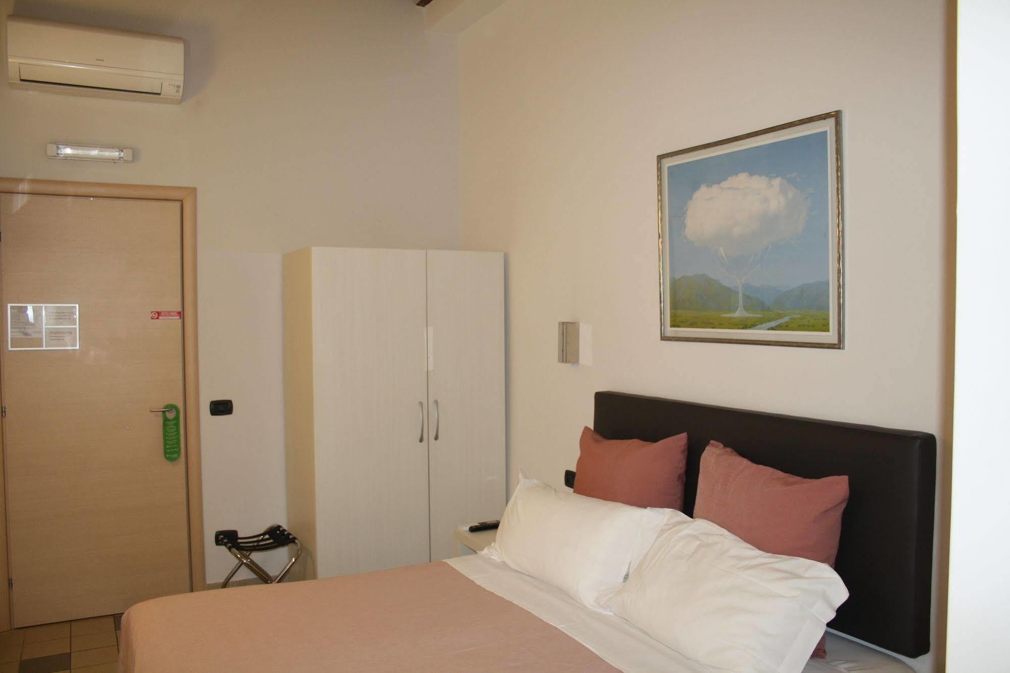 Rooms For You Roma Eksteriør bilde